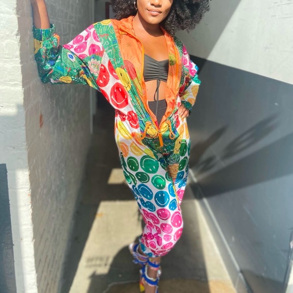 Farm Rio Smiley Jumpsuit - Picture 3 of 8